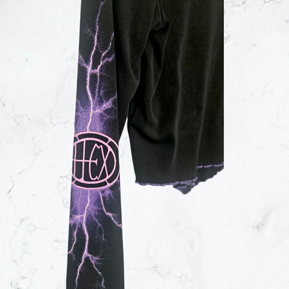 Dolls Kill x Hanna Barbera Hex Girls Scooby Doo Long Sleeve Baby Tee - Picture 4 of 8